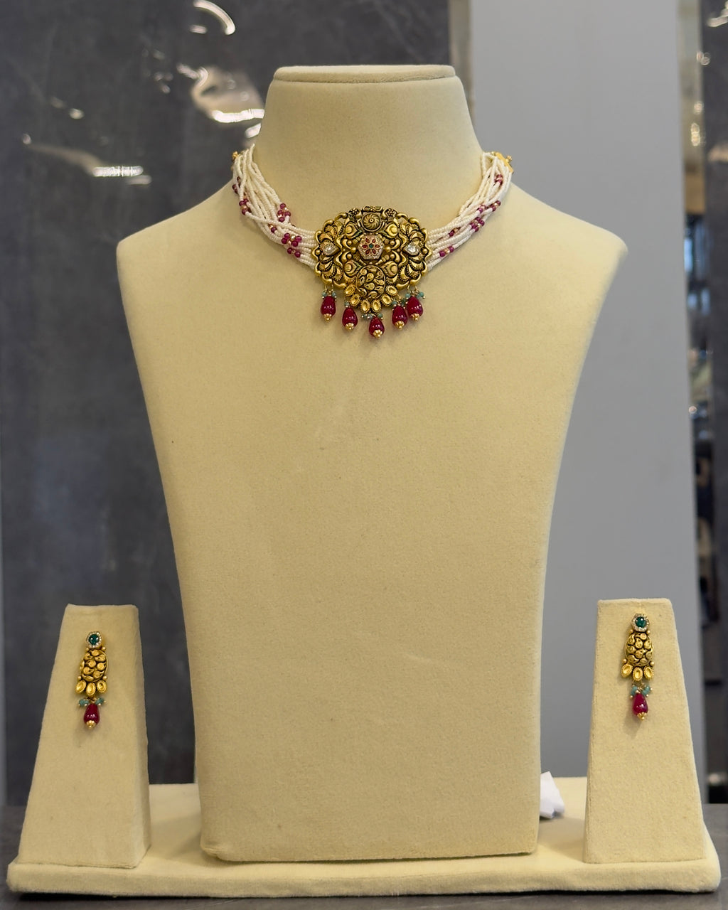Ruby Beaded Temple Choker Set