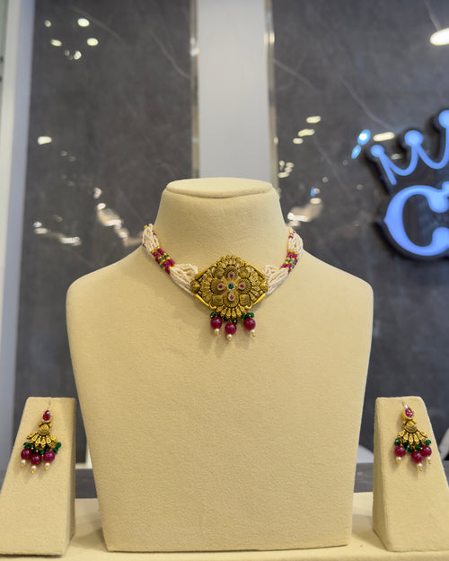Gold Pearl & Ruby Choker Set